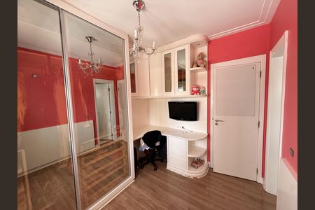 Apartamento à venda com 182m², 4 quartos e 3 vagas