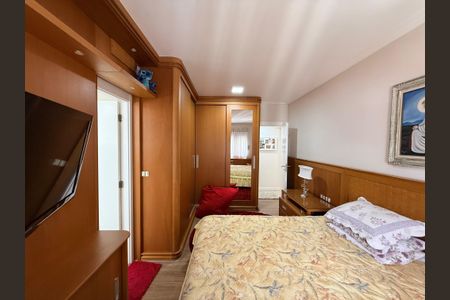 Apartamento à venda com 182m², 4 quartos e 3 vagas