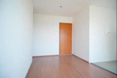 Sala de apartamento para alugar com 2 quartos, 54m² em Jardim Itu, Porto Alegre