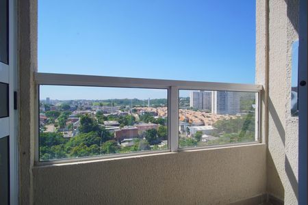 Sala - Varanda de apartamento para alugar com 2 quartos, 54m² em Jardim Itu, Porto Alegre