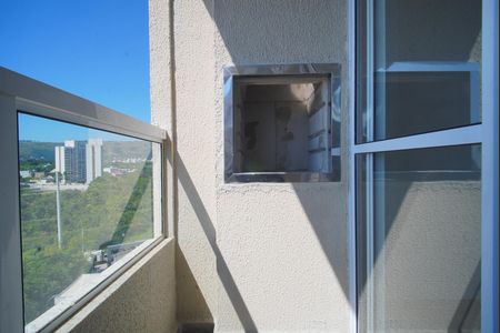 Varanda de apartamento para alugar com 2 quartos, 54m² em Jardim Itu, Porto Alegre