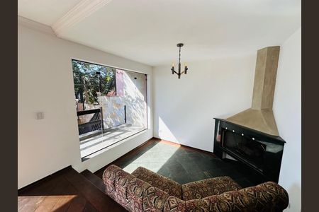 Casa à venda com 4 quartos, 340m² em Vila Sonia, São Paulo