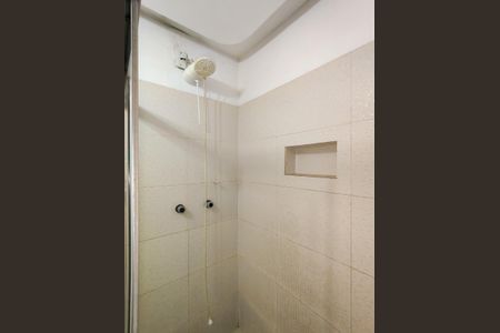 Apartamento para alugar com 118m², 3 quartos e sem vaga Apartamento para alugar com 118m², 3 quartos e sem vagaBanheiro Corredor