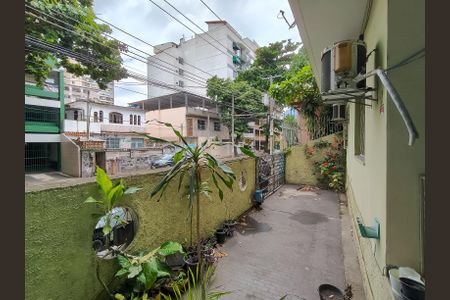 Apartamento para alugar com 118m², 3 quartos e sem vaga Apartamento para alugar com 118m², 3 quartos e sem vagaFachada do Prédio