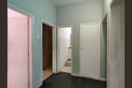 Apartamento para alugar com 118m², 3 quartos e sem vaga Apartamento para alugar com 118m², 3 quartos e sem vagaCorredor
