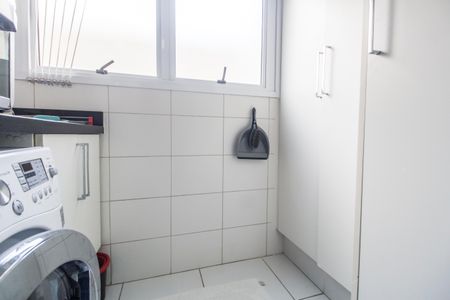 Apartamento para alugar com 79m², 2 quartos e 2 vagas Apartamento para alugar com 79m², 2 quartos e 2 vagasÁrea de Serviço