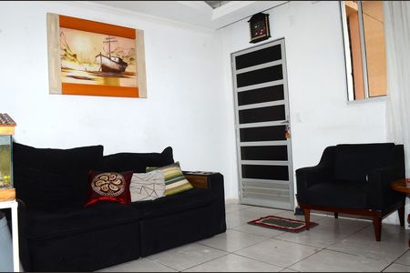 Sala de apartamento para alugar com 2 quartos, 48m² em Jardim Vitoria, Belo Horizonte