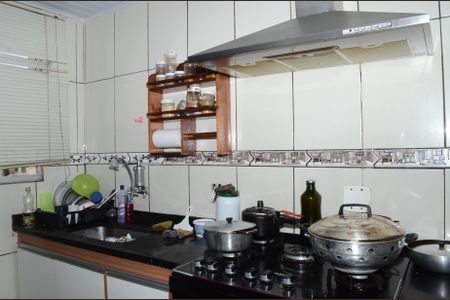 Apartamento para alugar com 48m², 2 quartos e 1 vagaCozinha e Área de Serviço