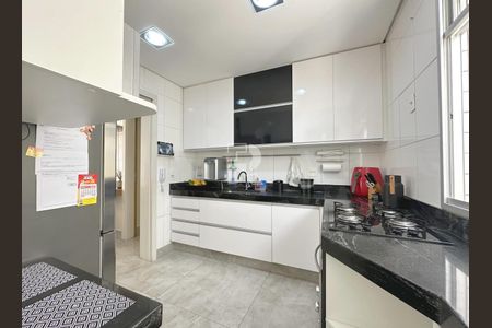 Apartamento à venda com 3 quartos, 205m² em Prado, Belo Horizonte