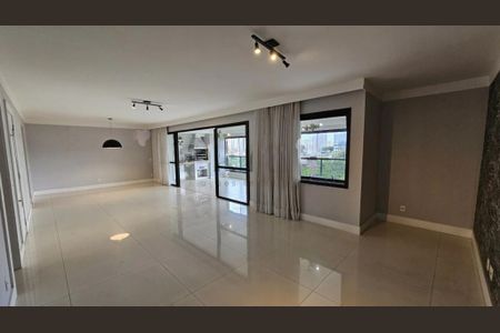 Apartamento à venda com 3 quartos, 210m² em Santo Amaro, São Paulo