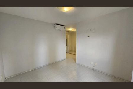 Apartamento à venda com 3 quartos, 210m² em Santo Amaro, São Paulo