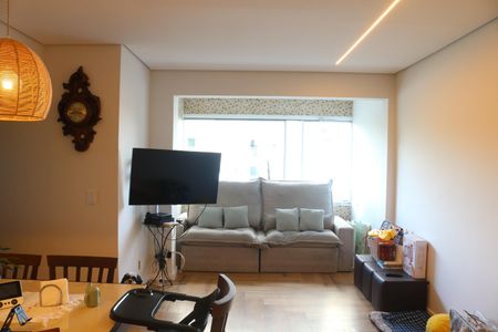 Sala de apartamento à venda com 3 quartos, 70m² em Água Branca, São Paulo