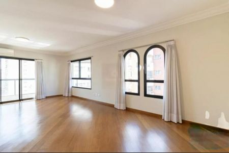Apartamento à venda com 170m², 3 quartos e 3 vagas