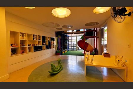 Apartamento à venda com 68m², 2 quartos e 1 vaga