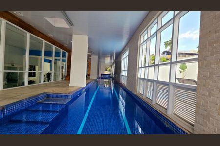 Apartamento à venda com 68m², 2 quartos e 1 vaga