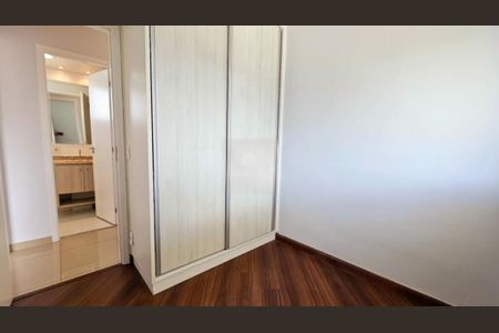 Apartamento à venda com 68m², 2 quartos e 1 vaga