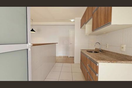 Apartamento à venda com 68m², 2 quartos e 1 vaga