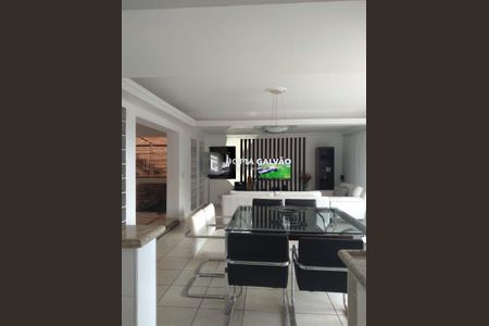 Casa à venda com 3 quartos, 290m² em Jardim Miranda, Campinas