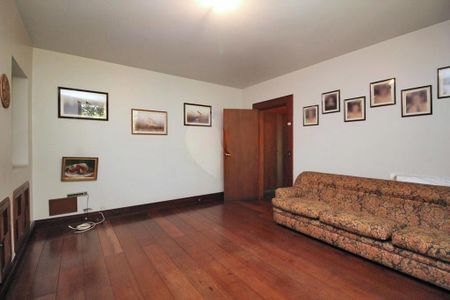 Casa à venda com 4 quartos, 583m² em Jardim Luzitania, São Paulo