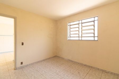 Casa à venda com 90m², 2 quartos e 2 vagasEdícula