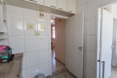 Apartamento à venda com 96m², 3 quartos e 1 vaga Apartamento à venda com 96m², 3 quartos e 1 vagaCozinha