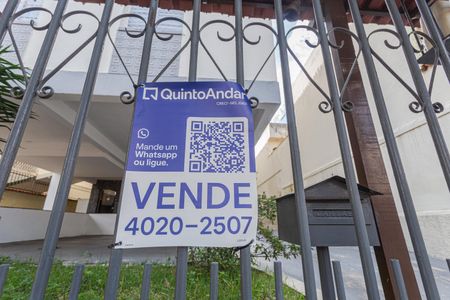 Apartamento à venda com 96m², 3 quartos e 1 vaga Apartamento à venda com 96m², 3 quartos e 1 vagaPlaquinha Instalada