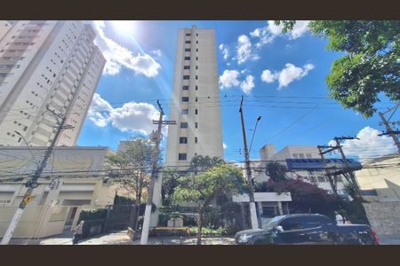 Apartamento para alugar com 94m², 2 quartos e 1 vaga Apartamento para alugar com 94m², 2 quartos e 1 vagaFachada