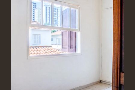 Casa à venda com 3 quartos, 168m² em Campo Belo, São Paulo