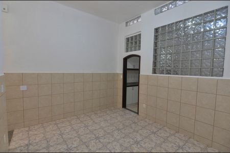 Casa para alugar com 200m², 3 quartos e sem vaga Casa para alugar com 200m², 3 quartos e sem vagaCopa