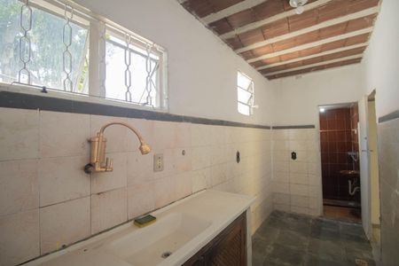 Casa para alugar com 120m², 2 quartos e 2 vagas Casa para alugar com 120m², 2 quartos e 2 vagasCozinha