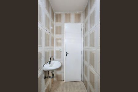 Apartamento à venda com 45m², 2 quartos e sem vaga Apartamento à venda com 45m², 2 quartos e sem vagaBanheiro