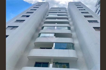 Apartamento à venda com 60m², 2 quartos e 1 vaga