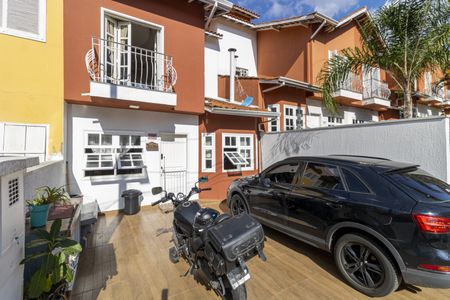 Casa de condomínio para alugar com 185m², 4 quartos e 2 vagas Casa de condomínio para alugar com 185m², 4 quartos e 2 vagasGaragem