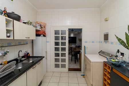 Casa de condomínio para alugar com 185m², 4 quartos e 2 vagas Casa de condomínio para alugar com 185m², 4 quartos e 2 vagasCozinha