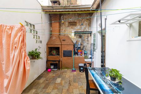 Casa de condomínio para alugar com 185m², 4 quartos e 2 vagas Casa de condomínio para alugar com 185m², 4 quartos e 2 vagasQuintal Gourmet