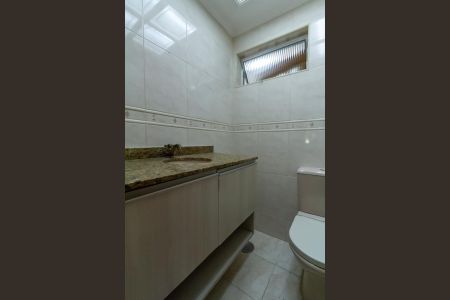 Apartamento à venda com 74m², 2 quartos e 1 vagaLavabo