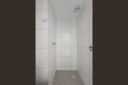 Apartamento à venda com 52m², 2 quartos e 1 vaga Apartamento à venda com 52m², 2 quartos e 1 vagaBanheiro Social