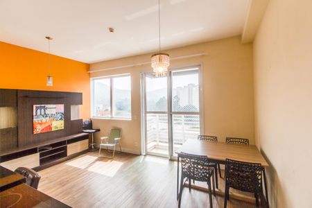 Sala  de apartamento para alugar com 2 quartos, 58m² em Alphasitio, Santana de Parnaíba