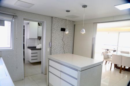 Apartamento para alugar com 126m², 3 quartos e 2 vagas Apartamento para alugar com 126m², 3 quartos e 2 vagasCozinha