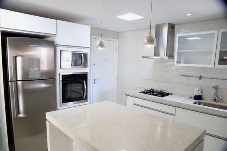 Apartamento para alugar com 126m², 3 quartos e 2 vagas Apartamento para alugar com 126m², 3 quartos e 2 vagasCozinha