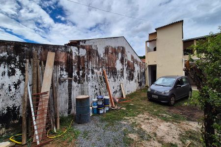 Casa para alugar com 205m², 2 quartos e 5 vagas Casa para alugar com 205m², 2 quartos e 5 vagasQuintal