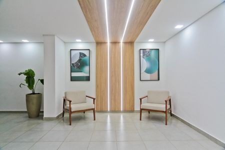 Apartamento à venda com 35m², 2 quartos e sem vaga Apartamento à venda com 35m², 2 quartos e sem vagaHall