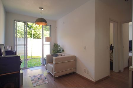 Sala de apartamento à venda com 2 quartos, 47m² em Feitoria, São Leopoldo