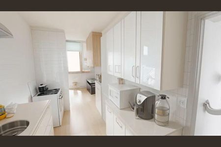 Apartamento à venda com 2 quartos, 76m² em Lapa, São Paulo