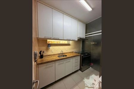Apartamento à venda com 3 quartos, 77m² em Jardim Ester, São Paulo