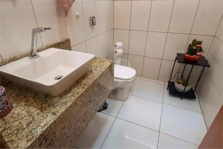 Casa à venda com 3 quartos, 183m² em Santo Antônio, Osasco