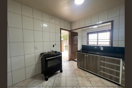 Casa para alugar com 110m², 3 quartos e 2 vagas