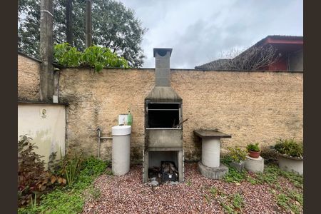 Casa para alugar com 110m², 3 quartos e 2 vagas