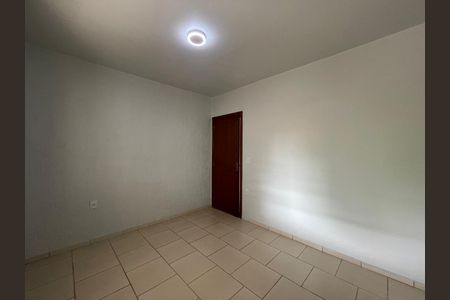 Casa para alugar com 110m², 3 quartos e 2 vagas