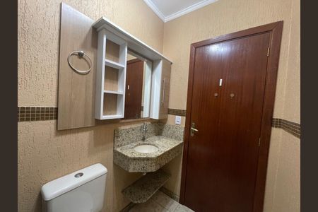 Casa para alugar com 110m², 3 quartos e 2 vagas